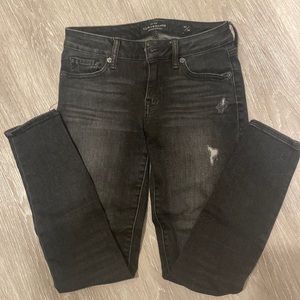 Lucky Brand black skinny jeans in great condition